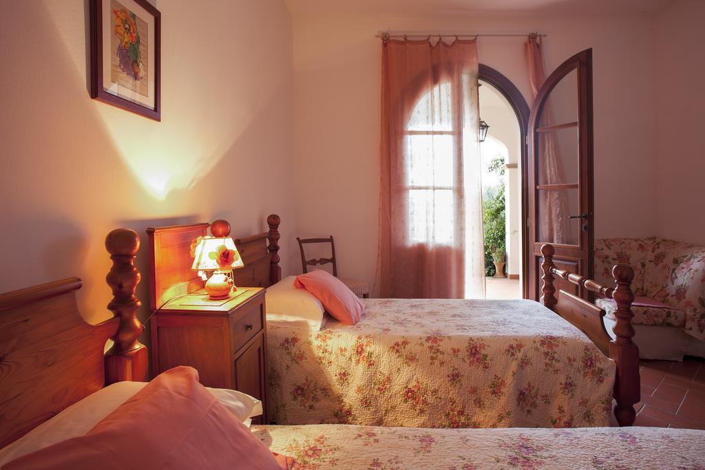 Tra Gli Ulivi, Chiappini Winery Farm stay *